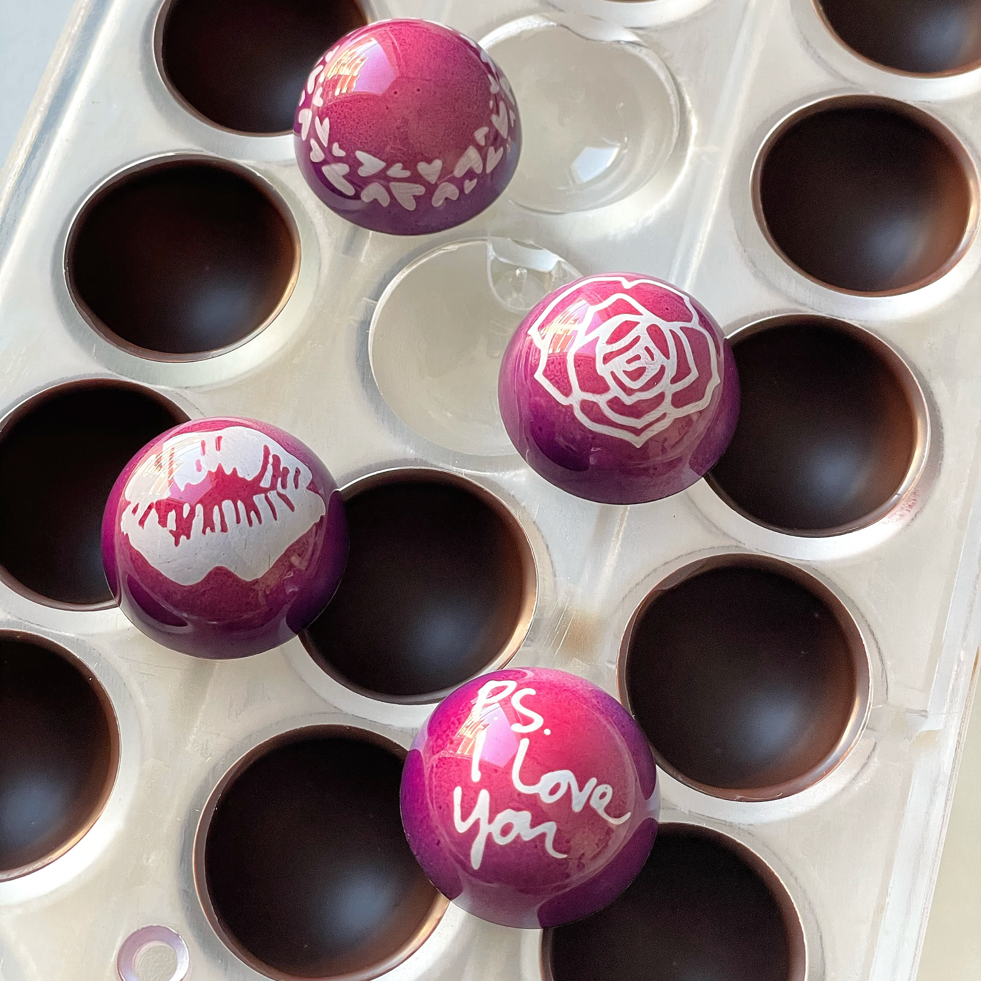 LOVE - Siliconas para Stamp de bombones x Andrey Dubovik