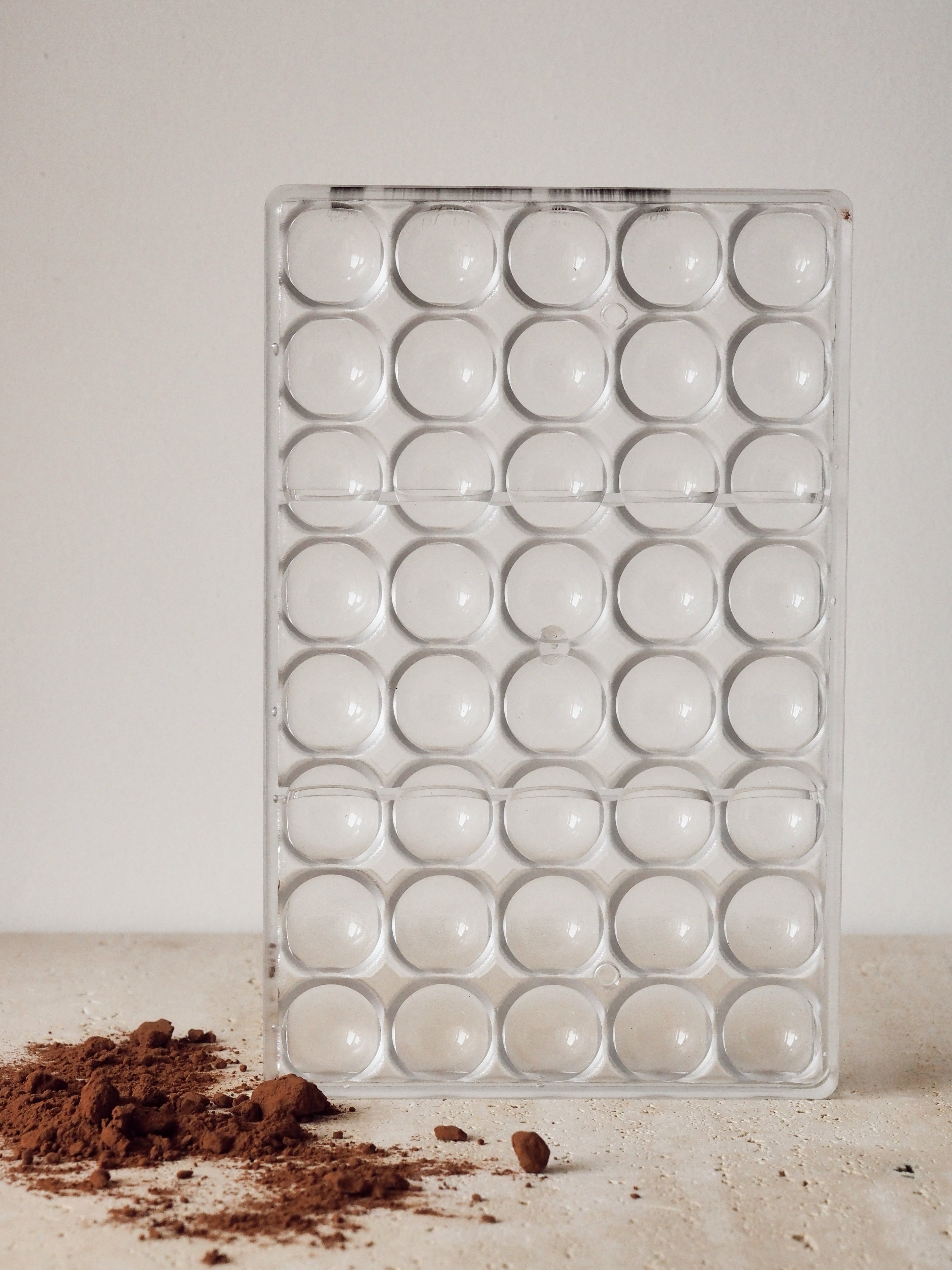 Polycarbonate Semisphere Mould