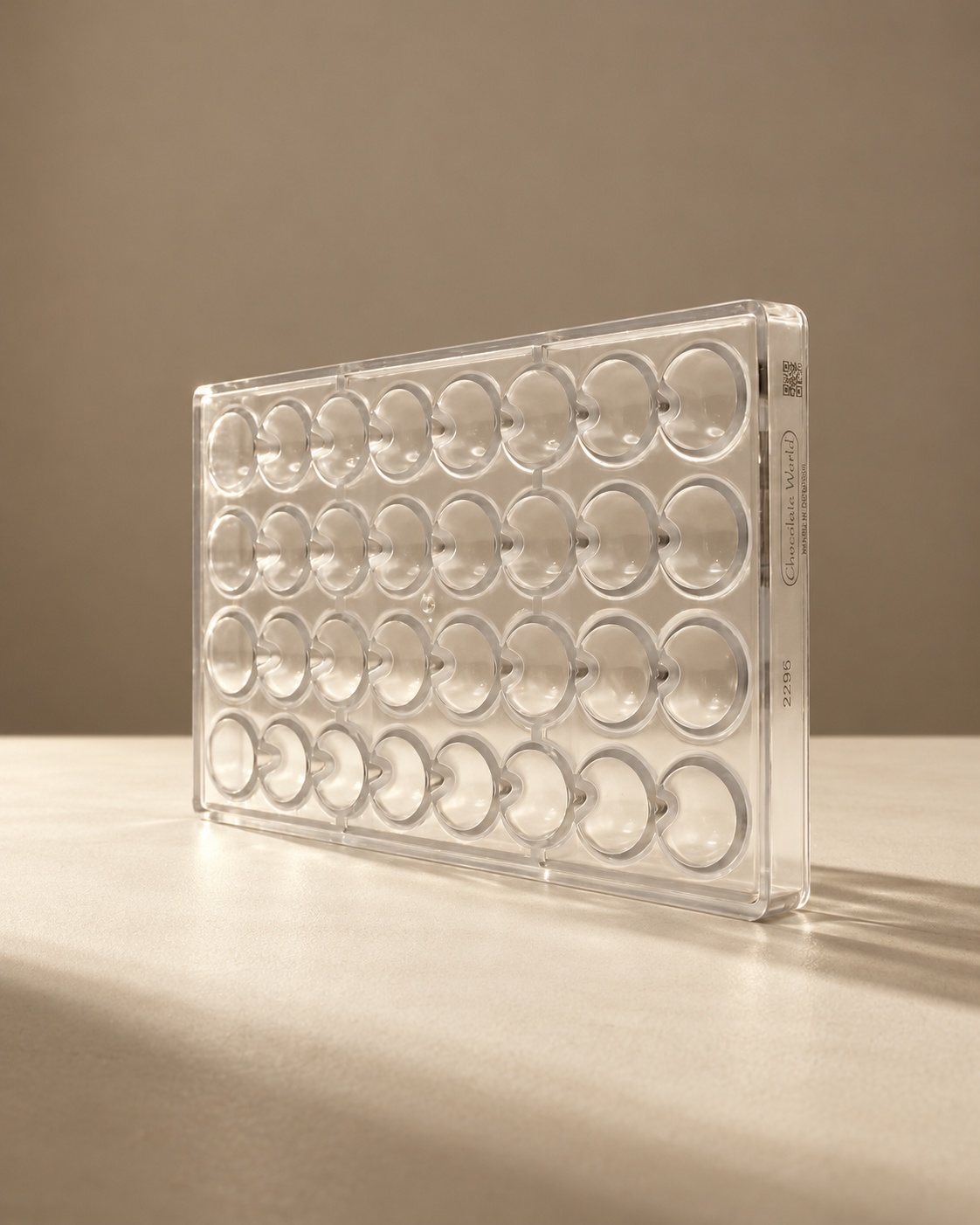 PRE ORDER! CW2295 CONE 2,9 CM (32 cavities) MOLD - Polycarbonate Mould Chocolate World