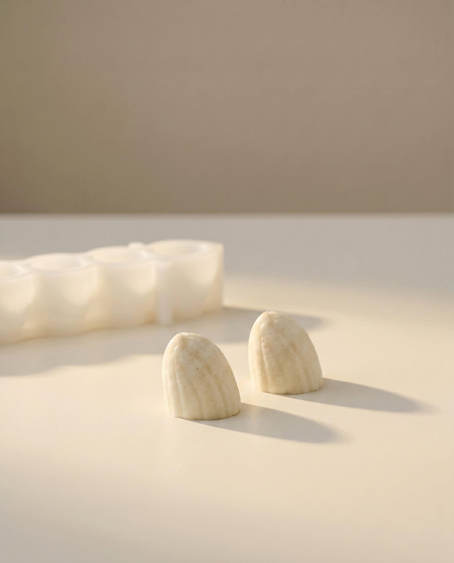 Banana Moulds x Miquel Guarro